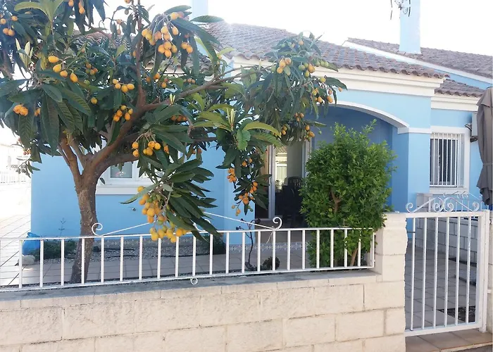 Oasis Park Maria Holiday home *